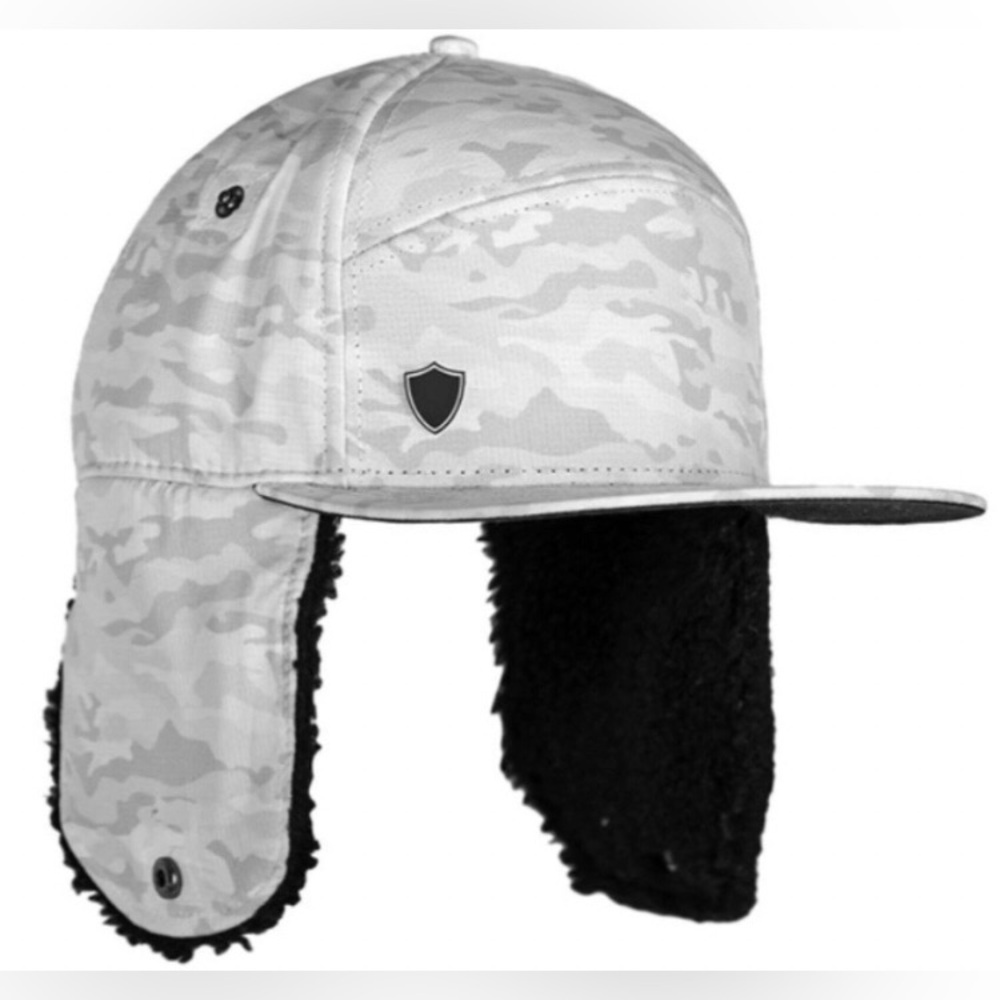 SA Trapper ear flap snapback cap

Color: White Camo